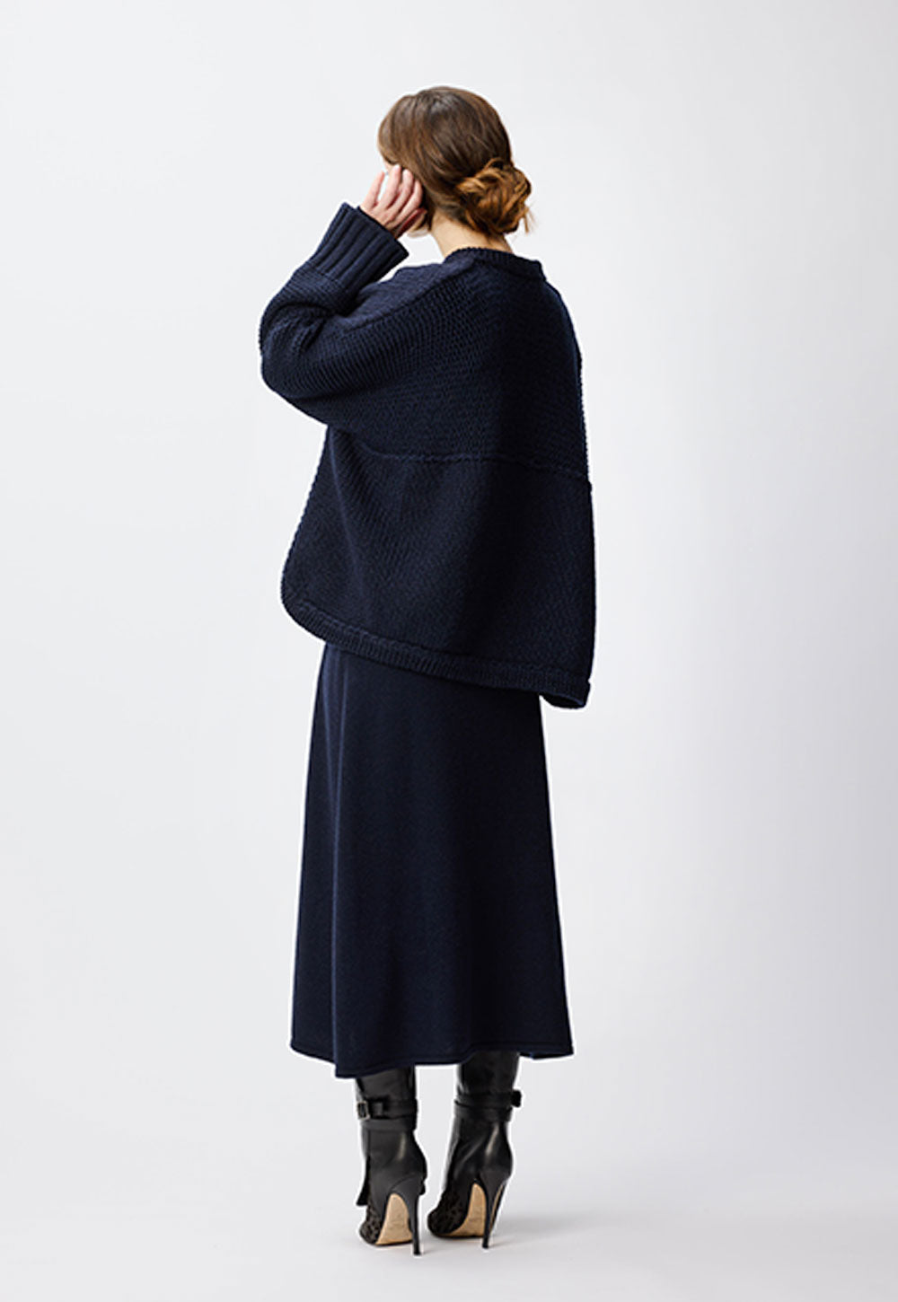 THE PHANIA CAPE
