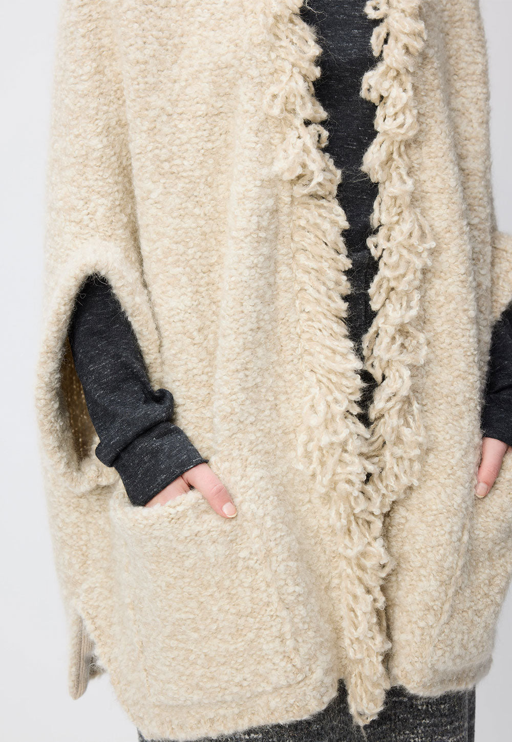 THE FOLINA CAPE